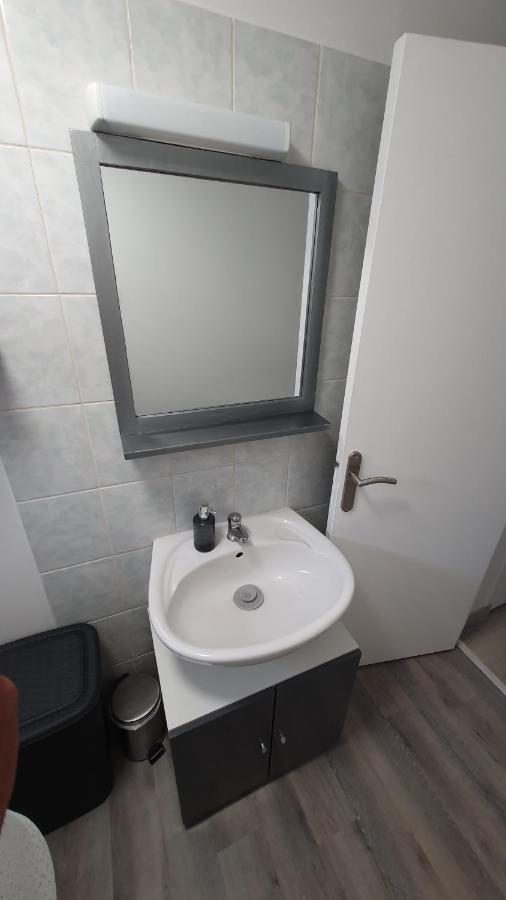 Appart Haut Standing - ORCHIDEE - WIFI inclus Orly Exterior foto